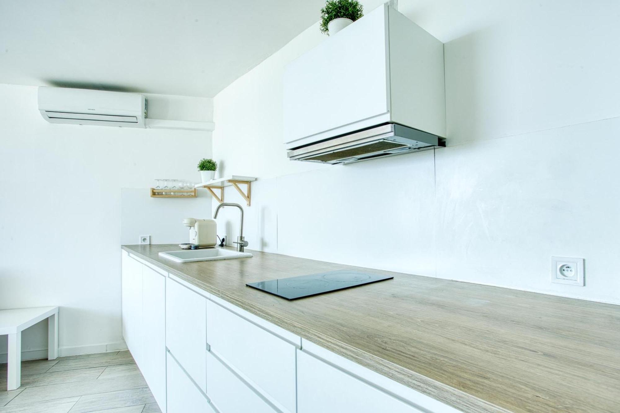 Loft Marina Direct Plage Lägenhet Villeneuve-Loubet Exteriör bild
